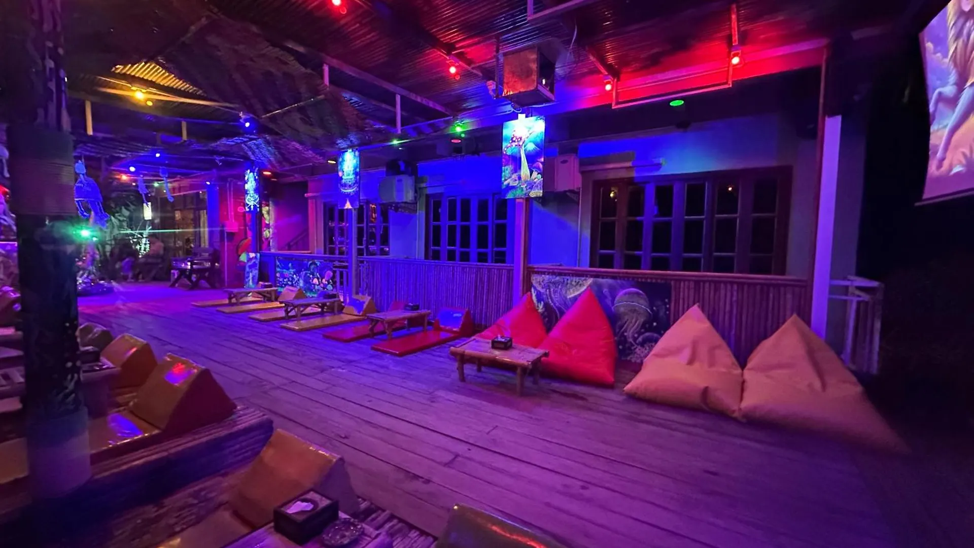 Guest house Phi Phi Green House & Sunsky Hostel