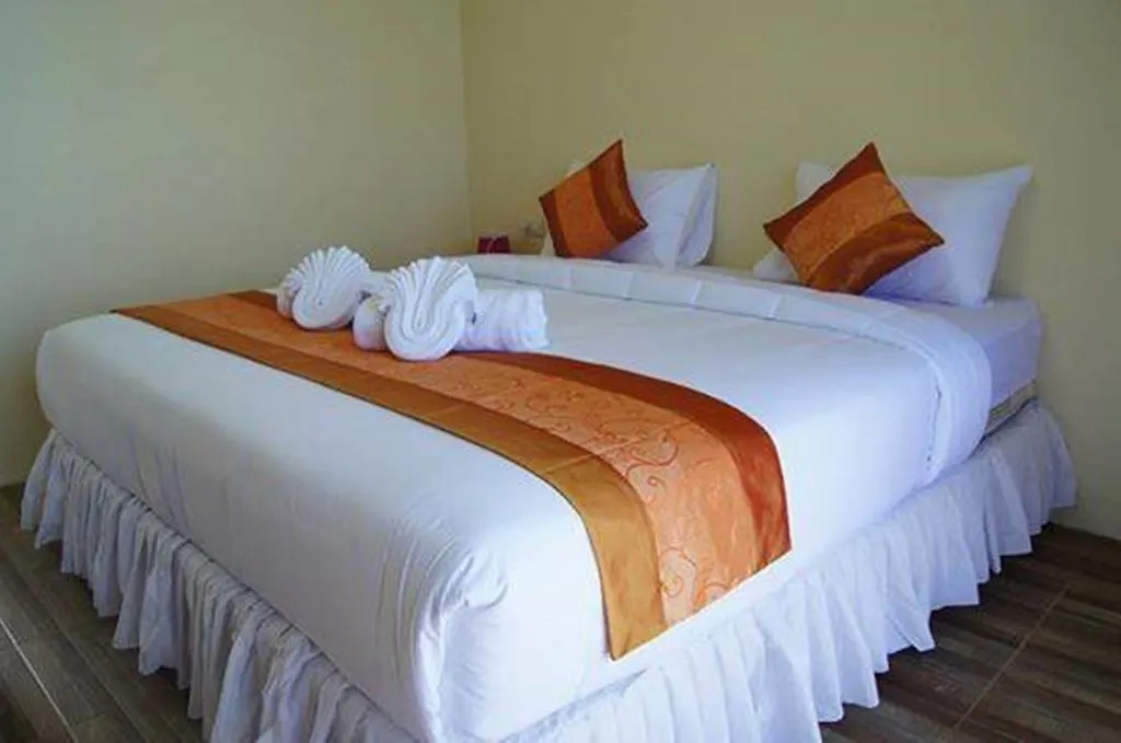 Phi Phi Green House & Sunsky Hostel Guest house Phi Phi Don